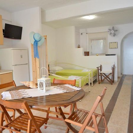 Milos Apartments Kardapis Ground Floor Klima  Екстериор снимка